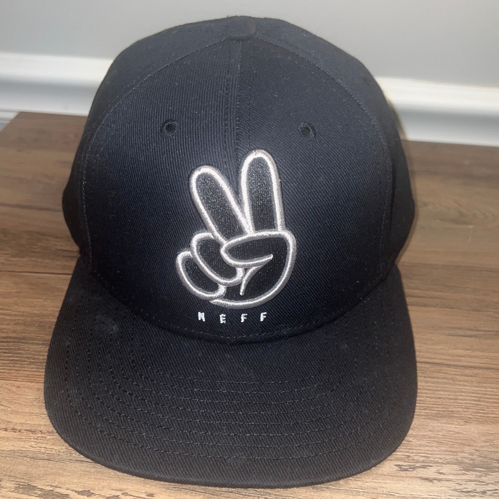 Neff Peace Sign Snapback Hat Black‎ Embroidered Flat Brim Adjustable Cap